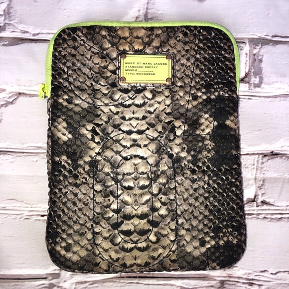Marc Jacobs python print neon ipad case - Picture 1 of 7